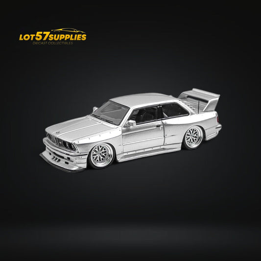 NA BMW E30 Wide-Body Silver 1:64