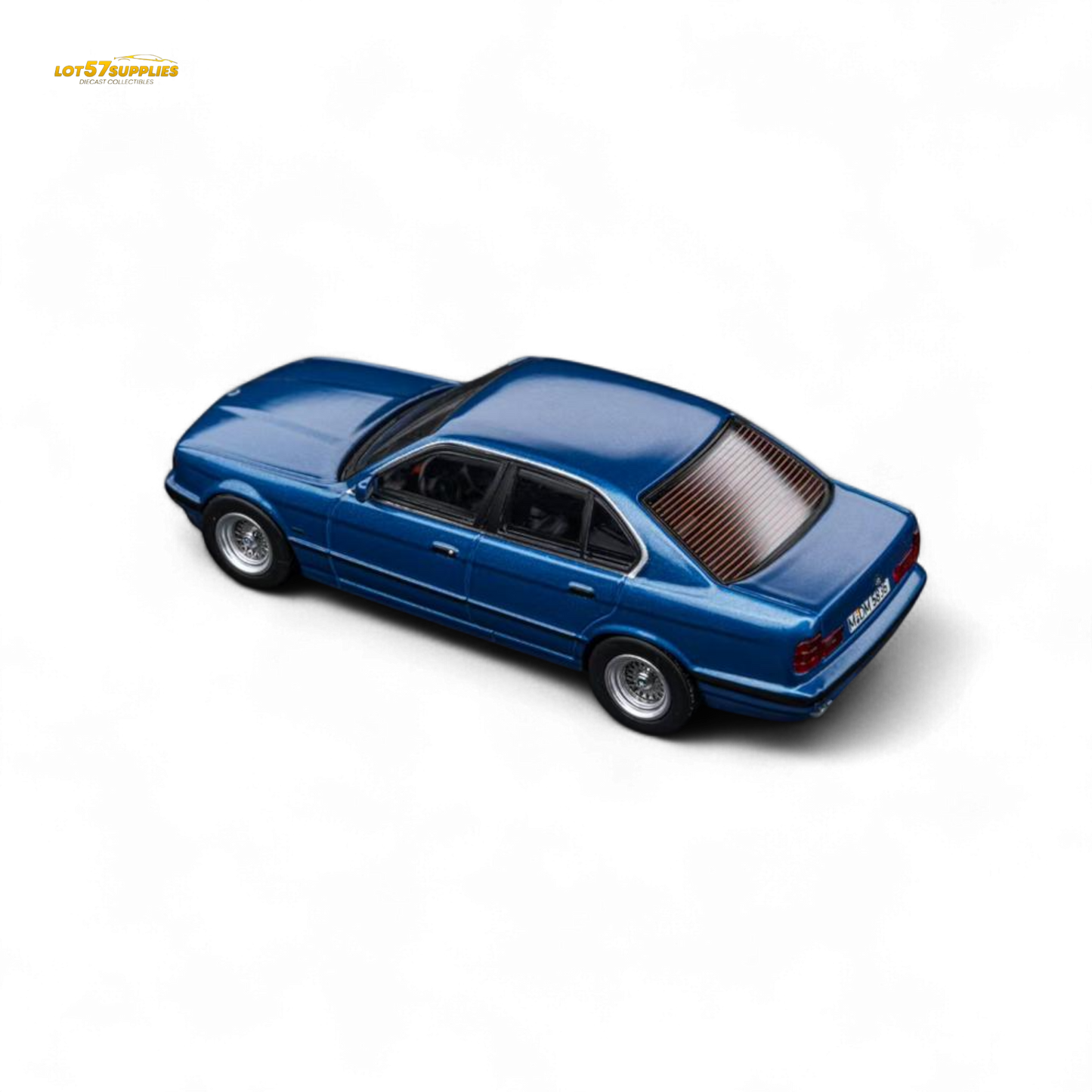 DCM BMW E34 5-Series Sedan Avis Metallic Blue 1:64