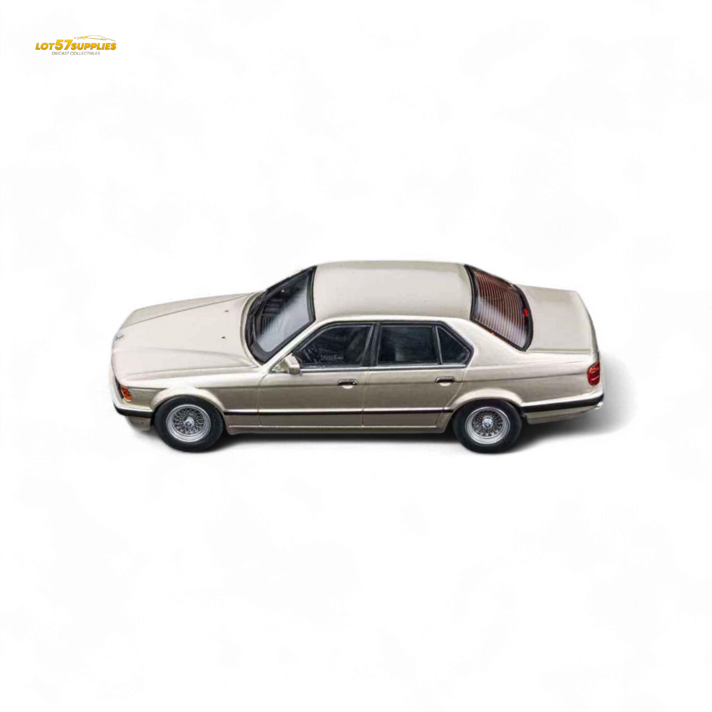 DCM BMW E32 7-Series Sedan Cashmere Beagle Gold 1:64