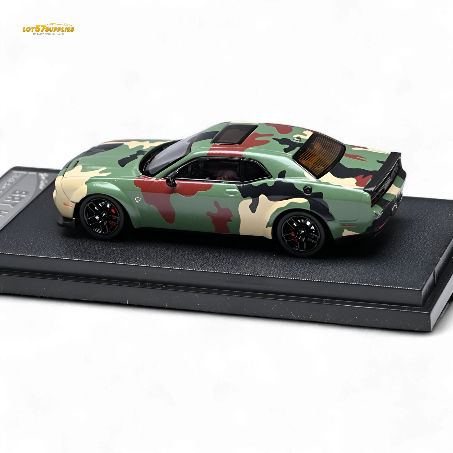 Stance Hunters Dodge Challenger SRT Hellcat Army Green 1:64