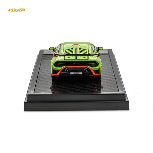 LCD Lamborghini Huracan STO Green 1:64