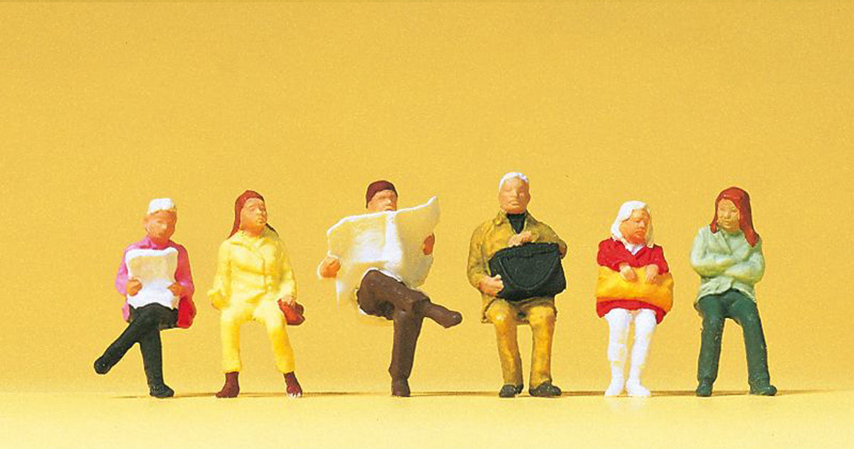 Preiser 14072 HO Scale Seated Railway Travellers (6)