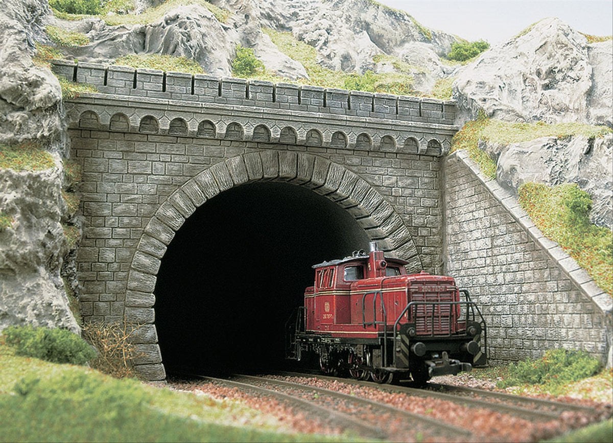 Busch 7023 HO Scale Double-Track Tunnel Portal Kit with Wings