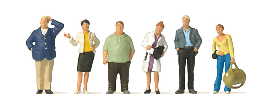 Preiser 10734 HO Scale Waiting Train Travelers Figure Set