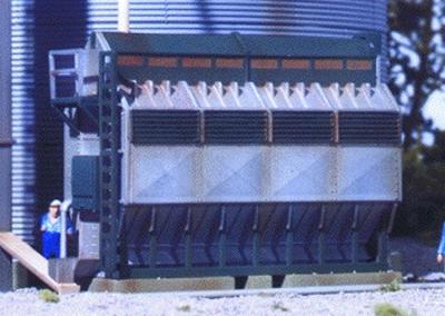 Walthers Cornerstone 3128 HO Grain Dryer Kit