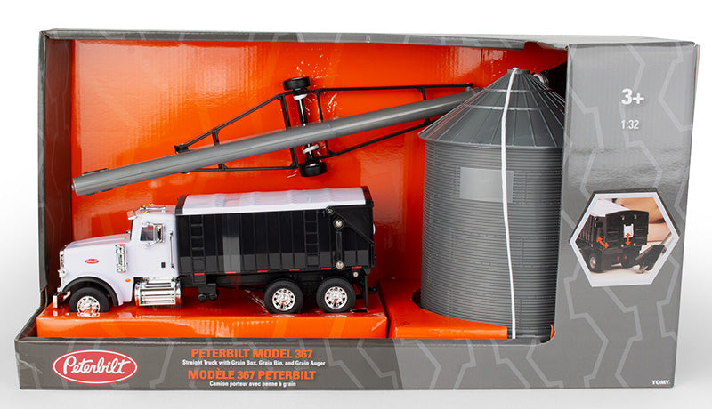 Ertl 46501 1/32 Harvesting Playset with Peterbilt 367 Truck