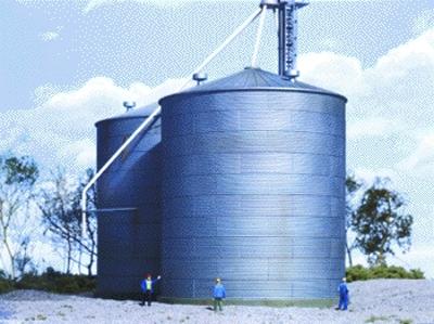 Walthers Cornerstone 3123 HO Big Grain Storage Bin Kit