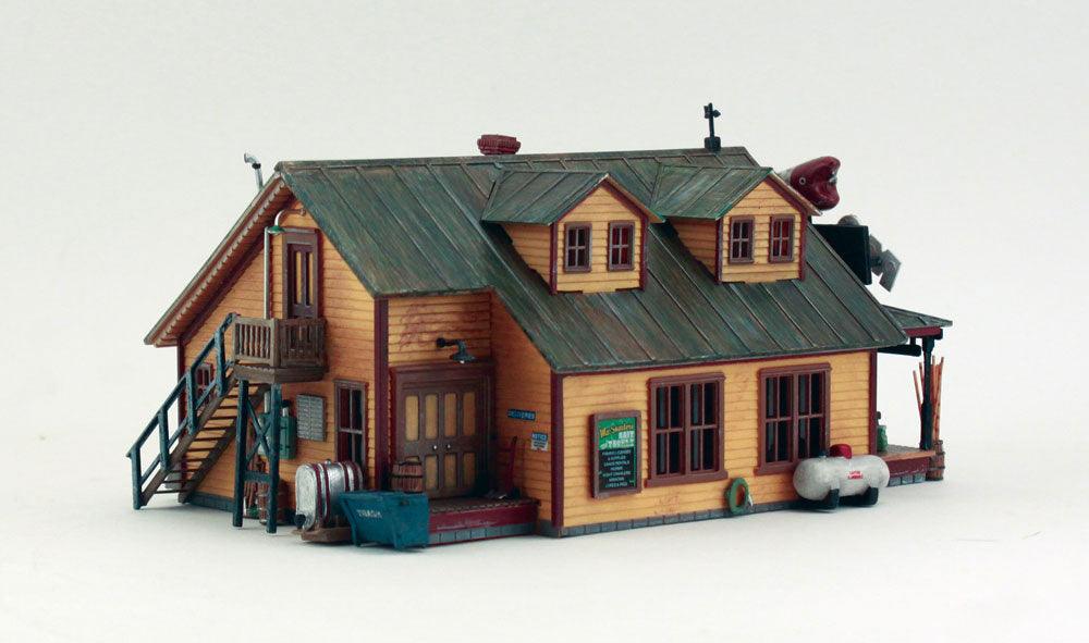Woodland Scenics BR5047 HO Mo Skeeters Bait/Tackle Built-&-Ready Structure