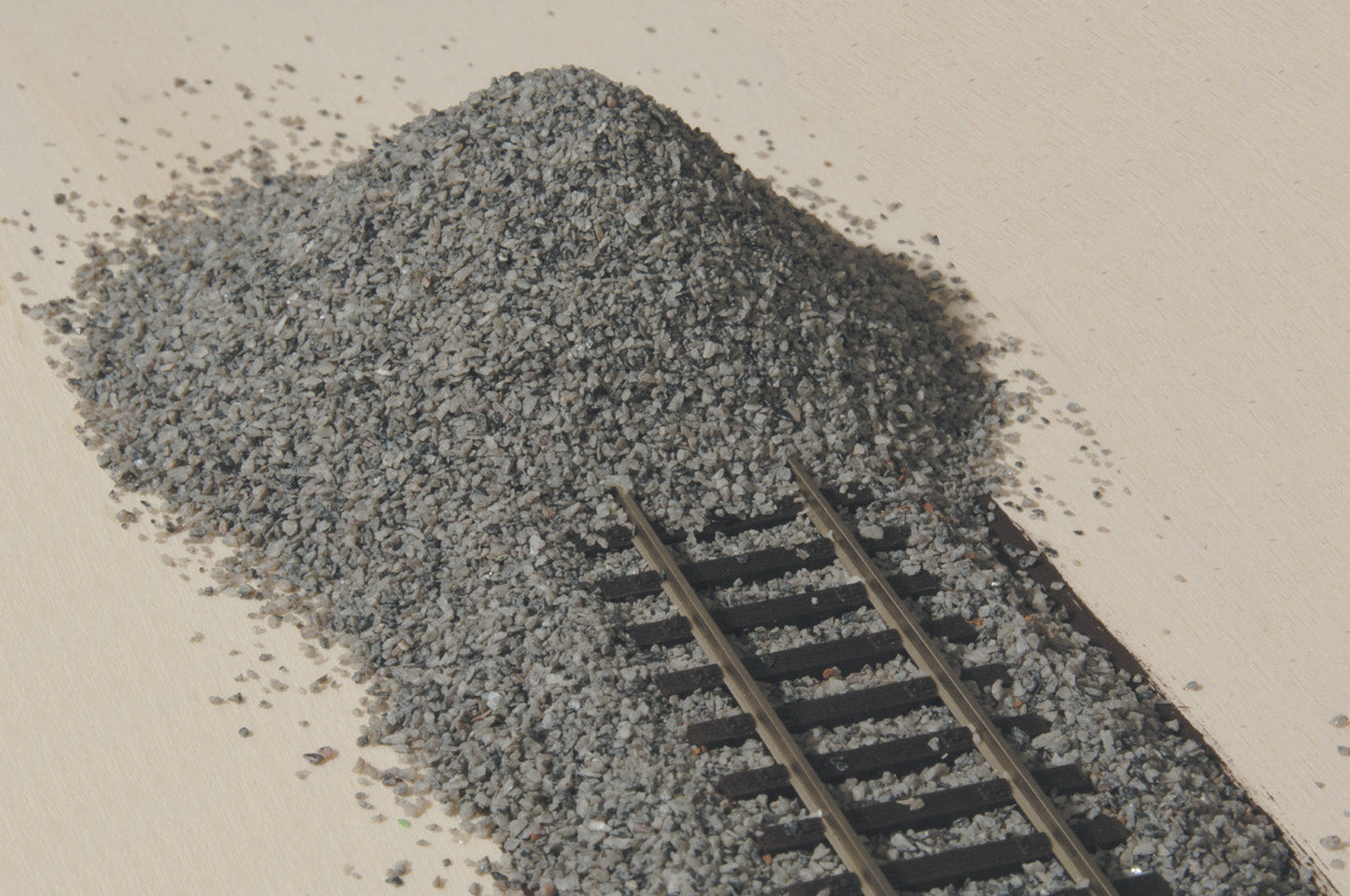Piko 55713 HO Scale Grey Ballast, 200g