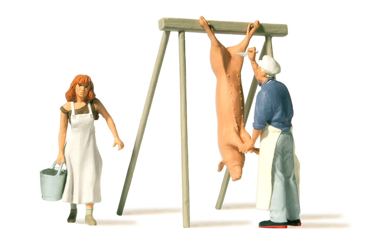 Preiser 44935 G Scale Slaughtering at the Farm Figure Set