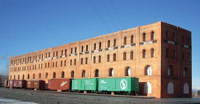 Downtown Deco 2010 N Scale Shipping Warehouse Flat -- Kit