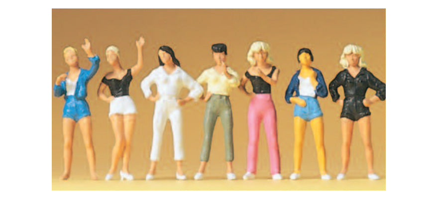 Preiser 72403 1/72 Scale Teenage Girls Figure Set