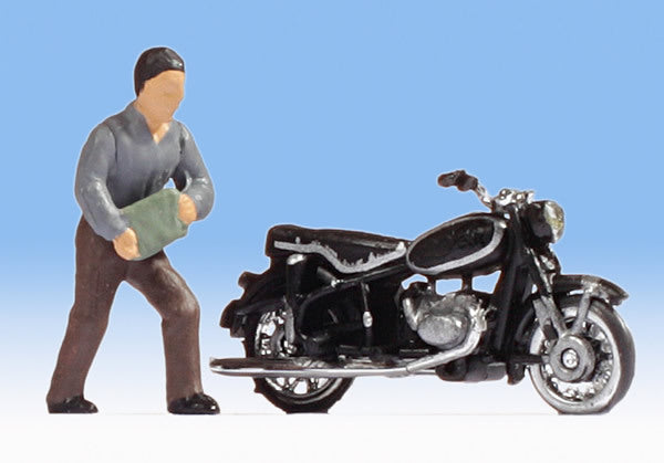 Noch 15917 HO Scale BMW R60 Motorcycle w/ Driver -- Black