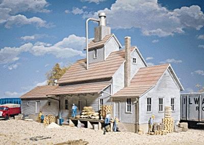 Walthers Cornerstone 3061 HO Sunrise Feed Mill Kit