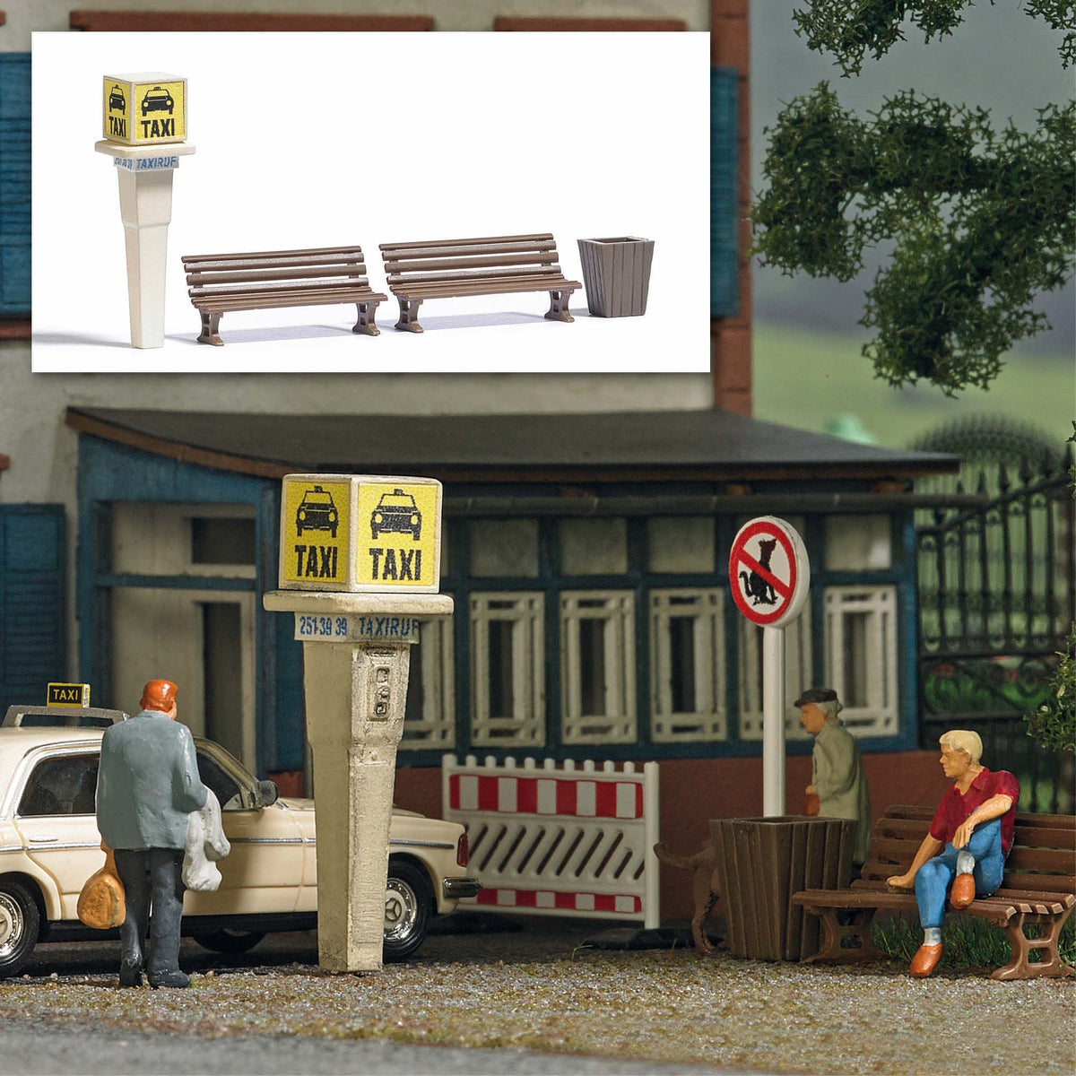 Busch 7763 HO Scale Taxi Call Column with 2 Benches