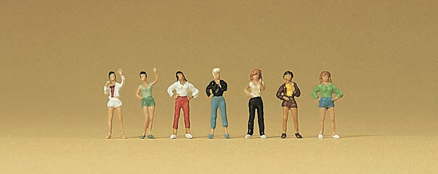Preiser 79075 N Scale Girls Figure Set