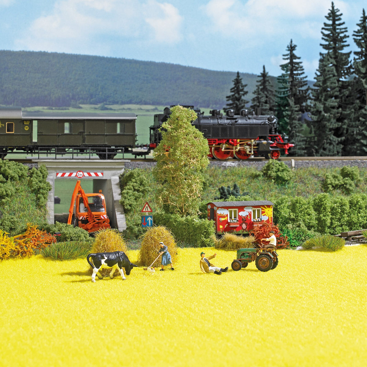 Busch 9771 All Scale Rapeseed Field Grass Mat, 48x25cm