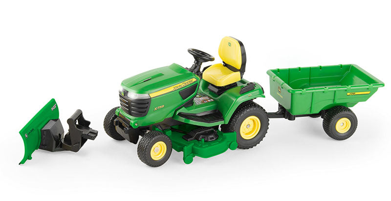 Ertl 47395 1/16 Scale John Deere X758 Lawn Mower