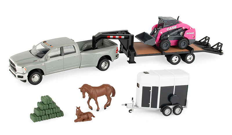 Ertl 47431 1/32 Scale Case Horse Trailer Playset Playset Includes: 2 Horses