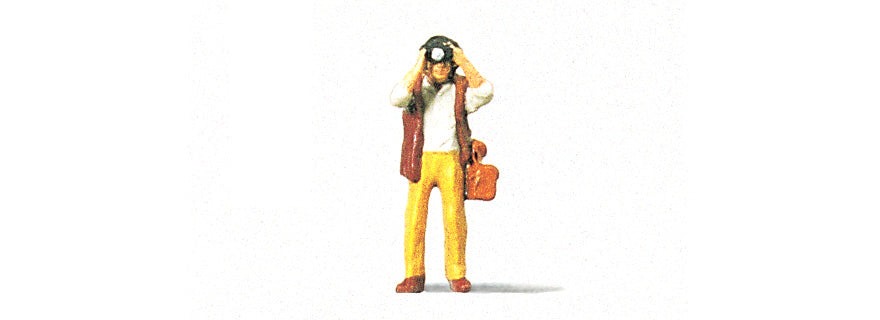 Preiser 28021 HO Scale Photographer Figure
