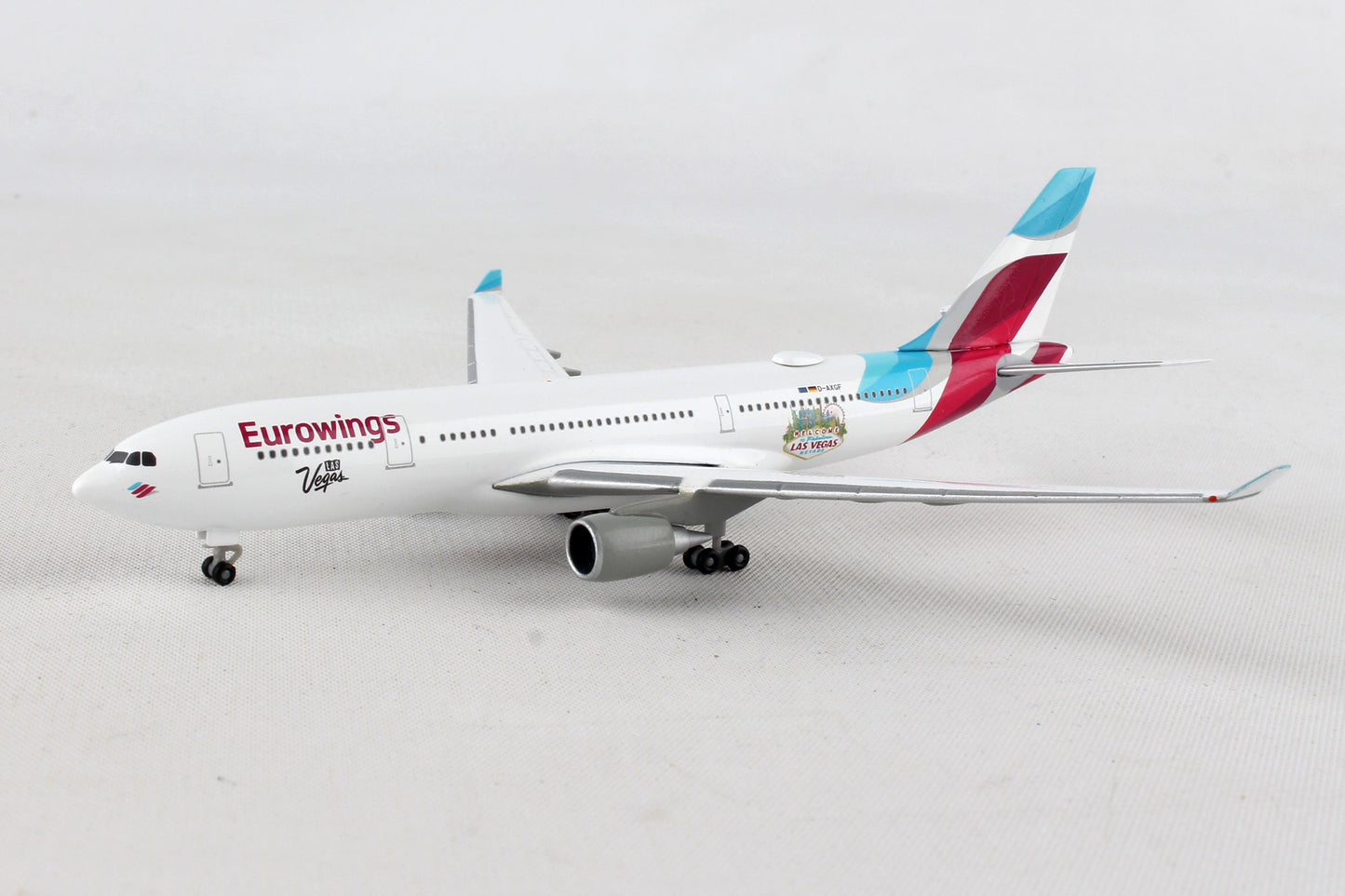 Herpa Wings HE531436 Eurowings A330-200 1/500 Las Vegas