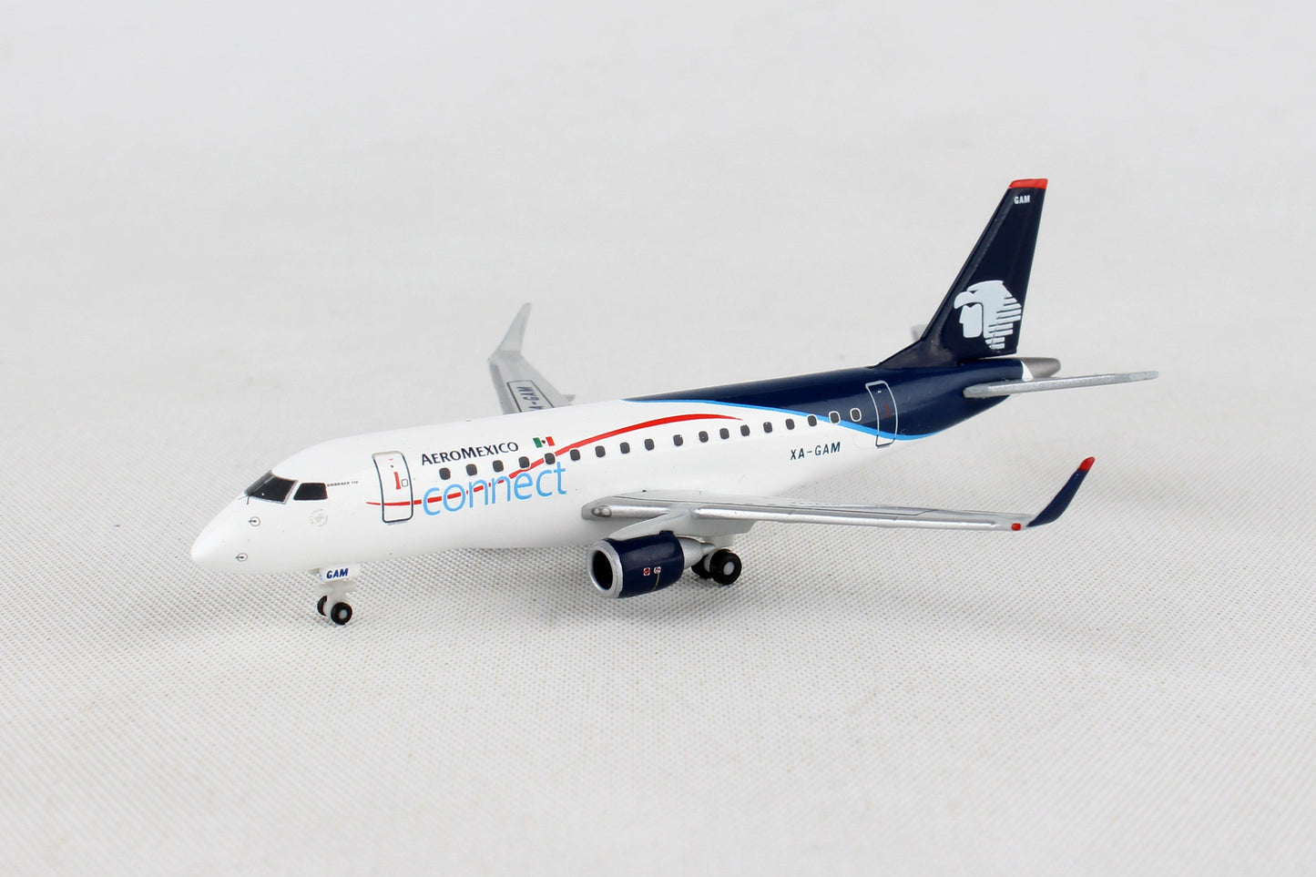 Herpa Wings HE562652 Aeromexico Erj170 1/400