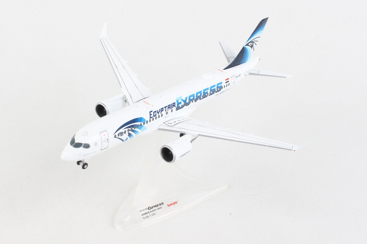 Herpa Wings HE570787 Egyptair Express A220-300 1/200
