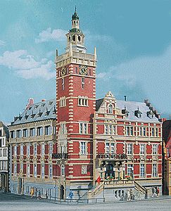 Kibri 38381 HO Scale Leer Town Hall -- 11-13/16 x 8-7/8 x 13-3/4" 30 x 22.5 x 35cm