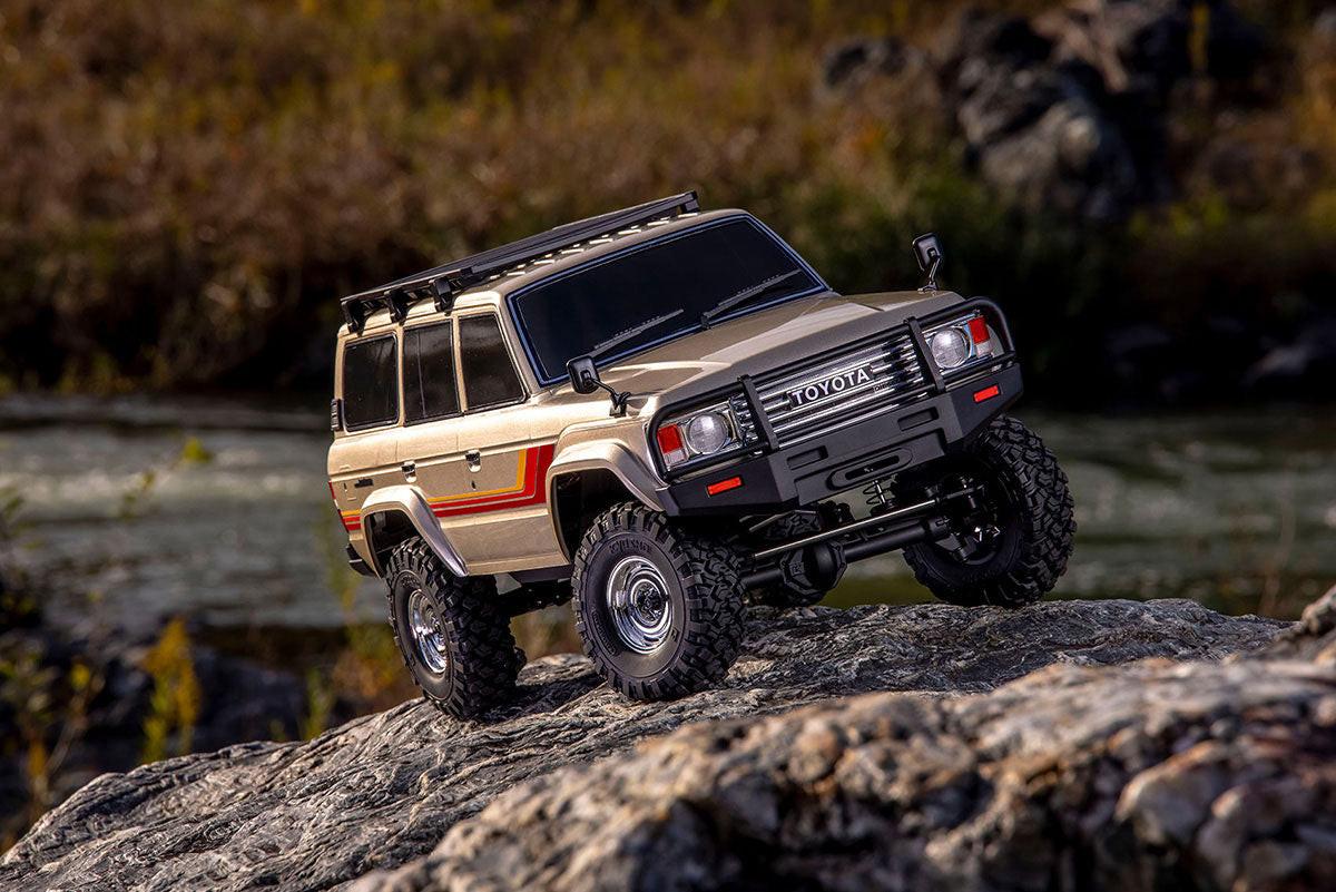 Kyosho 34801T1 1/10 4WD Toyota Land Cruiser 60 Body Type 1 Readyset Rock Crawler