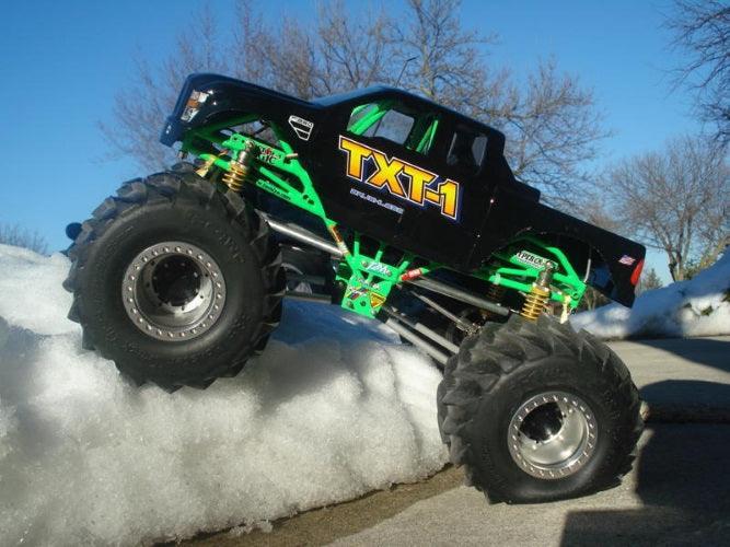 RC4WD T0018 B&H Monster Truck Clod Tires (2)
