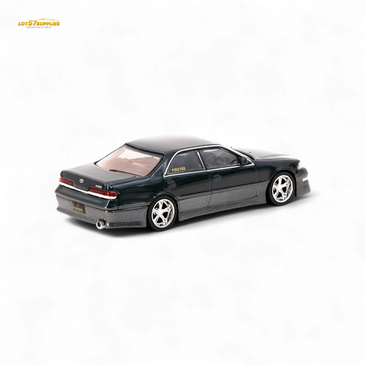 Tarmac Works VERTEX Toyota Mark II JZX100 Dark Green Metallic 1:64
