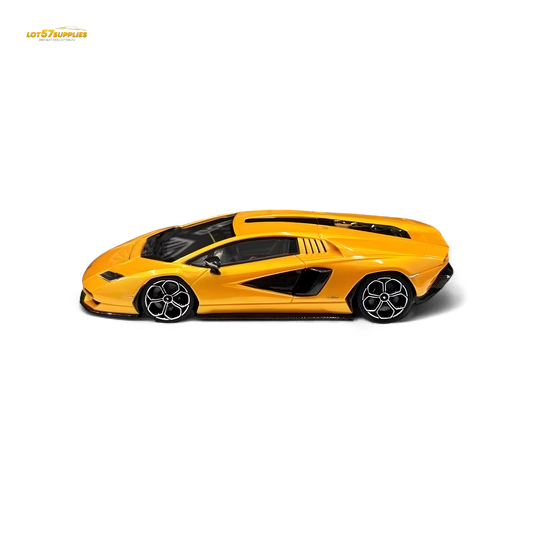 FuelMe Model Lamborghini Countach LPI 800-4 Arancio Aten 1:64
