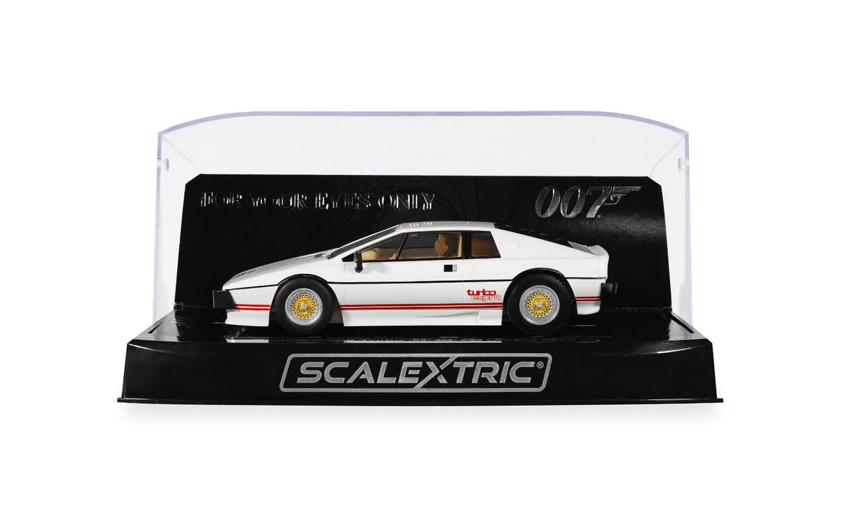 Scalextric C4631 James Bond Lotus Esprit Turbo White 1/32 Slot Car DPR