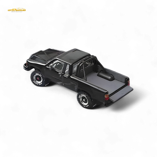 GCD Toyota Hilux SR5 Black 1:64