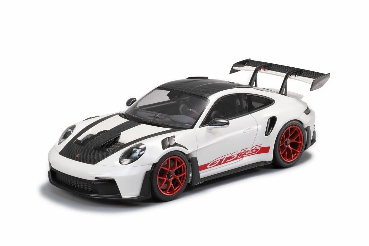 Tamiya 24370 1/24 Porsche 911 GT3 RS (992) Plastic Model