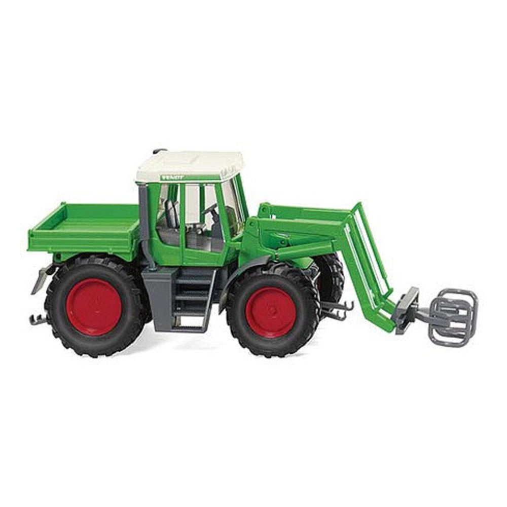 Wiking 38003 HO Scale Fendt Xylon Tractor with Hay Bale Grabber - Assembled -- Green, Red