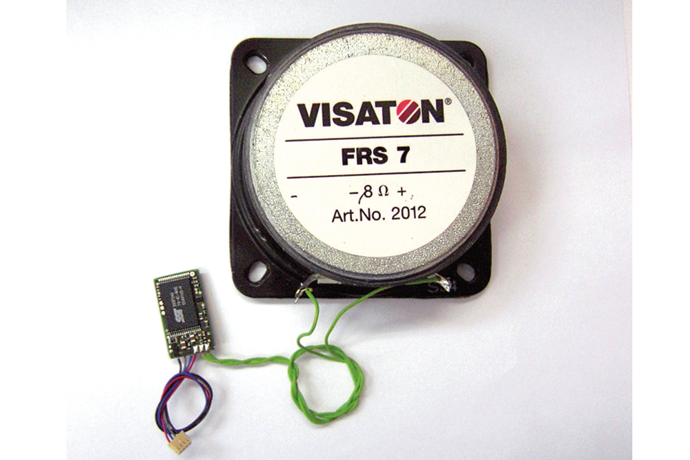 Piko 36227 G Scale BR 118 Sound Kit, Needs Decoder