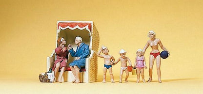 Preiser 10438 HO Scale Recreation & Sports Sun Bathers & Beach Hut