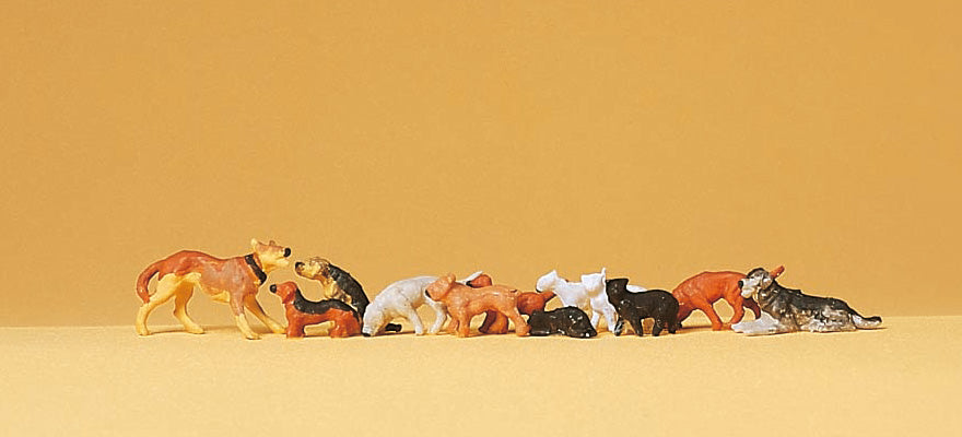 Preiser 14165 HO Scale Cats and Dogs Figure Set