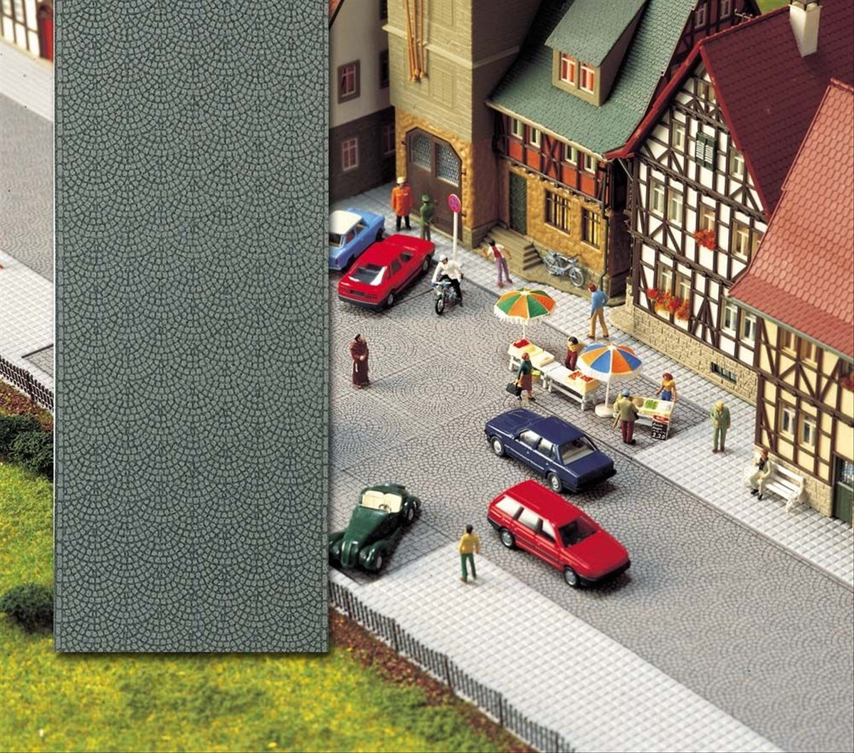 Busch 6031 HO Scale Old Town Cobblestone Street, Self-Adhesive