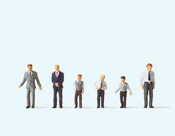 Preiser 79221 N Scale Pedestrians Churchgoers (2)