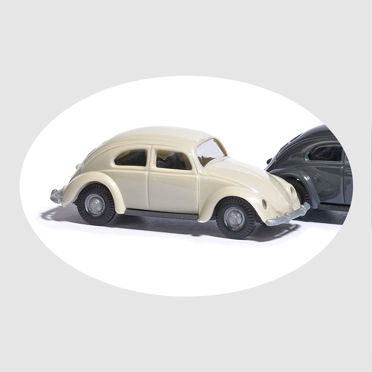 Busch 89130 HO Scale 1951 Volkswagen Beetle Model, Beige