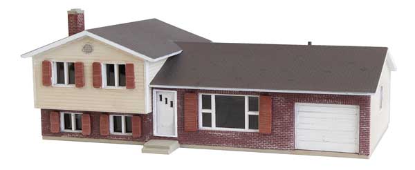 Walthers Cornerstone 3840 N Split-Level House Kit