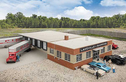 Walthers Cornerstone 4131 HO Cross-Dock Truck Facility Kit