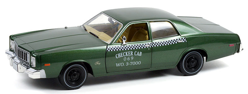 Greenlight 19110 1/18 Scale 1976 Plymouth Fury Checker Cab 069 Wo. 3-7000