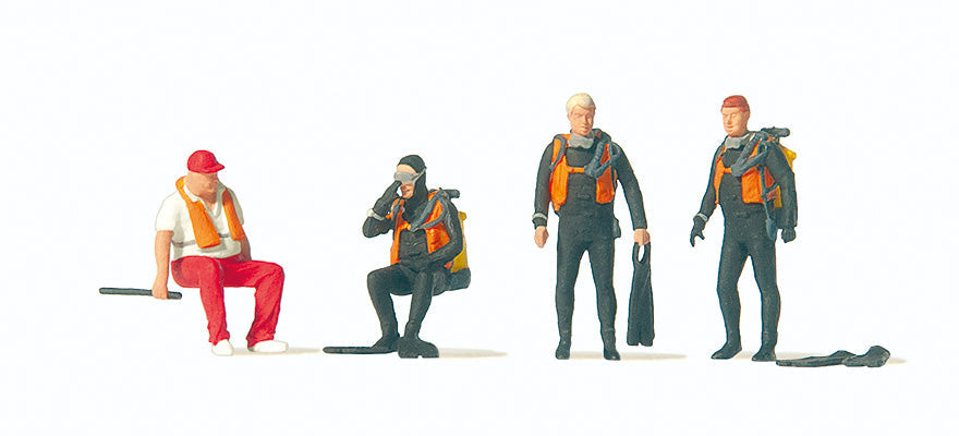 Preiser 10693 HO Scale Divers Figure Set pkg(4)