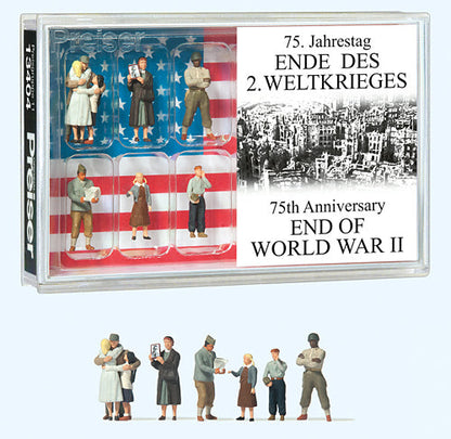 Preiser 13404 HO Scale WWII Victory Celebration Figure Set