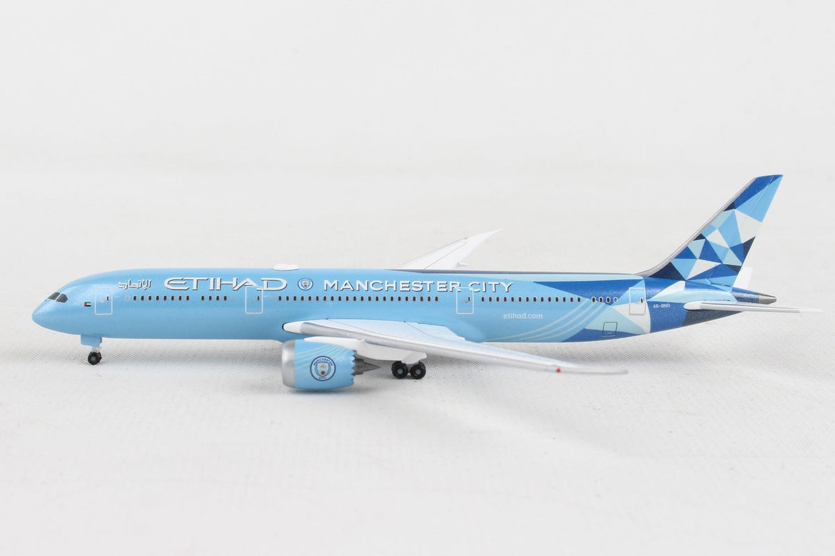 Herpa Wings 1/747 HE534239 Herpa Etihad 787-9 1/500 Manchester City (**)