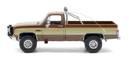 Greenlight 13560 1/18 1982 GMC K-2500 Sierra Grande Pickup