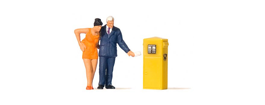 Preiser 28194 HO Scale At the Mailbox Figures pkg(2)